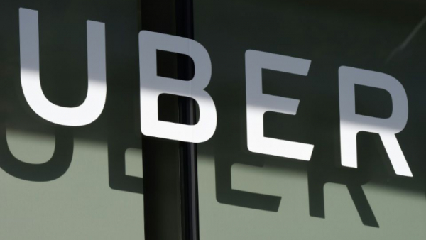 La Cour de cassation reconnaît qu’un chauffeur Uber est bien un salarié