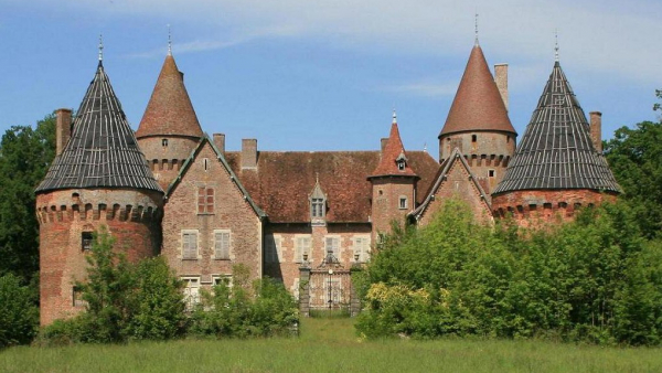 Préservation du château de Montcony